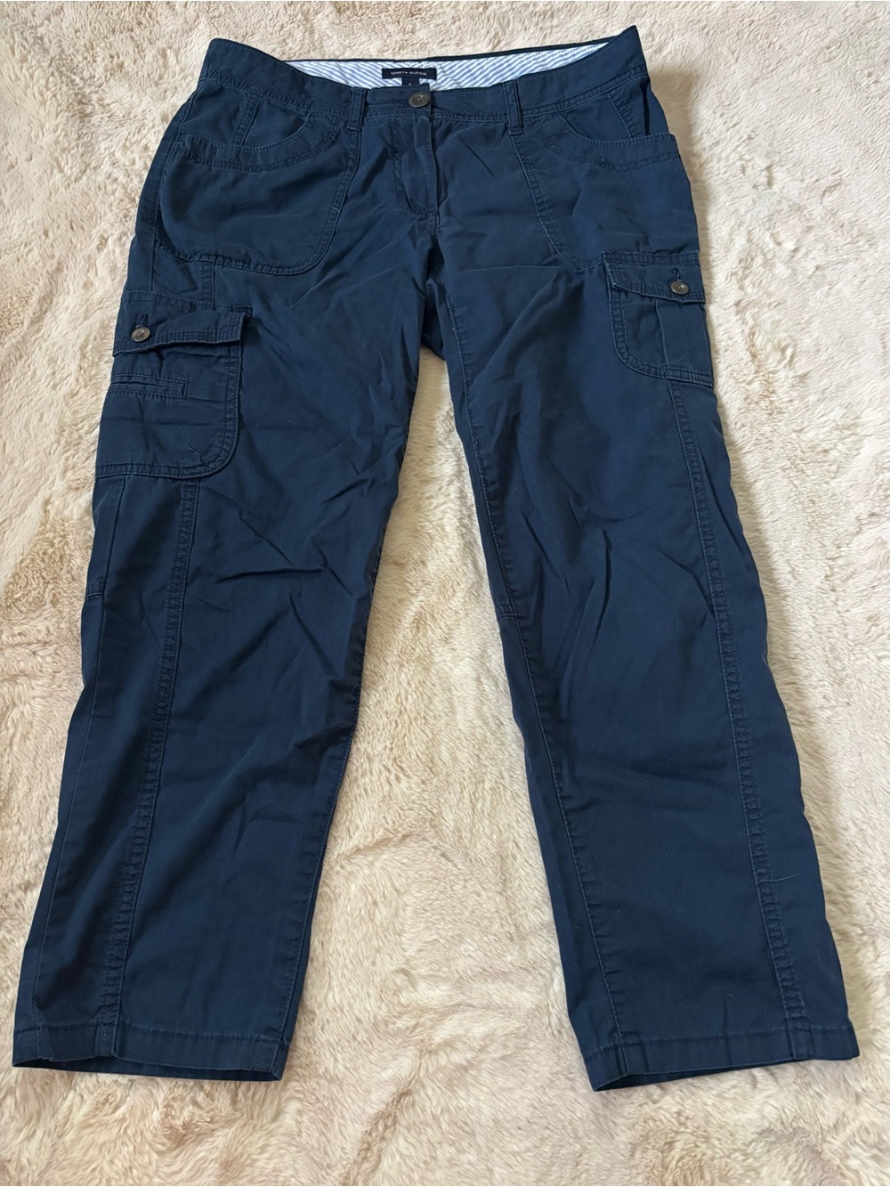 Tommy Hilfiger Casual Cargo Capris in Navy Blue